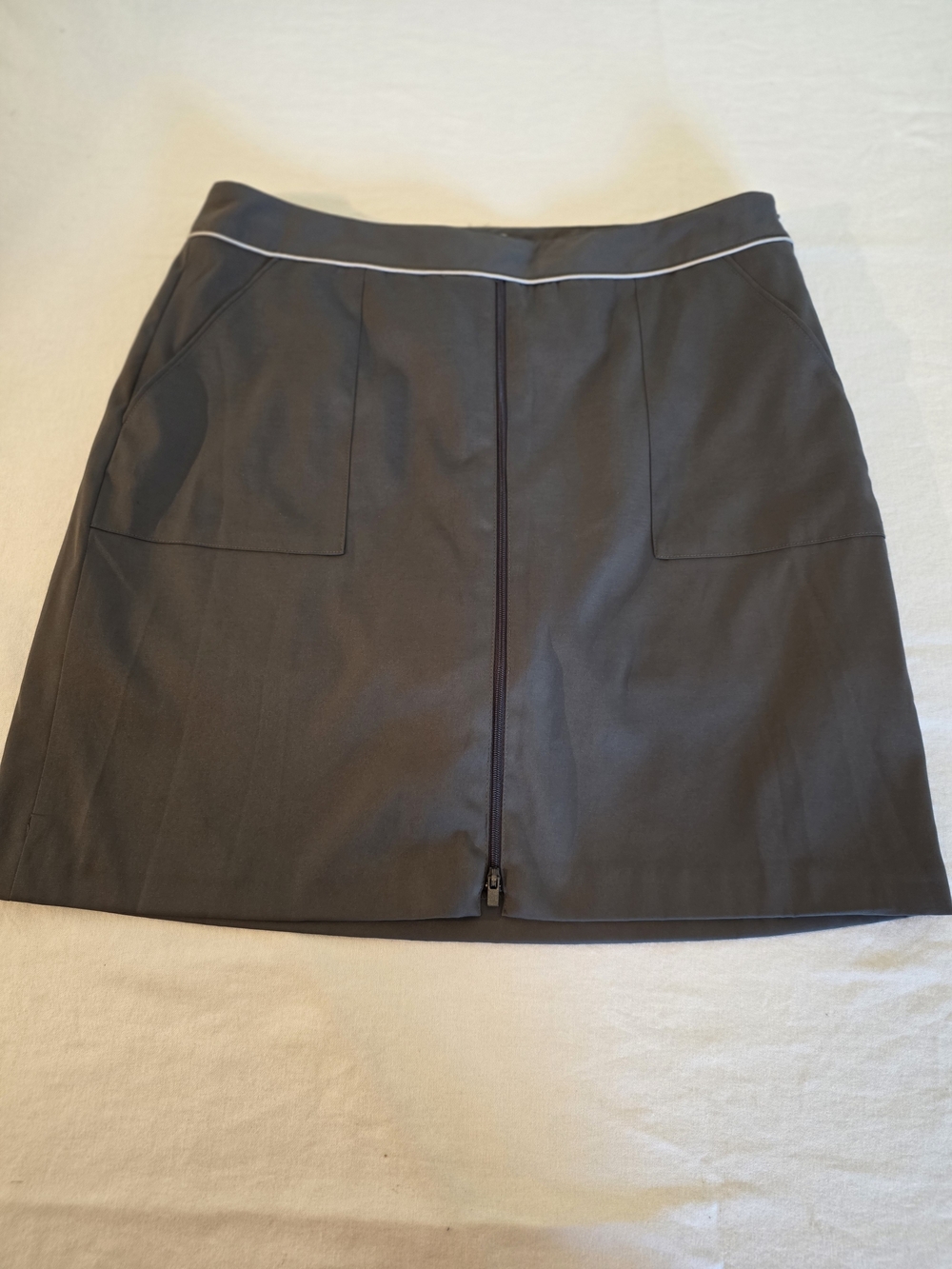 Greg Norman Zipper Front Golf Skort